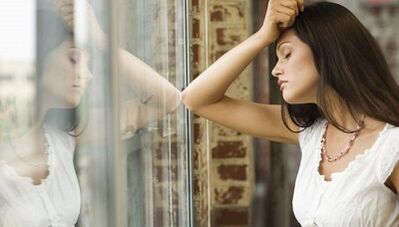 υπερκαταστήστε την αιτία του πόνου χαμηλότερης πλάτης